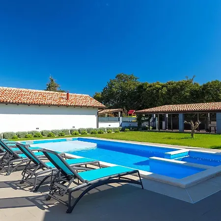 Alba Bianca Holiday home