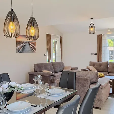 Holiday home Alba Bianca *