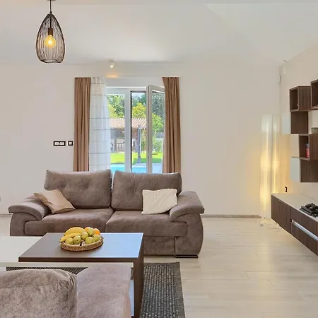 Holiday home Alba Bianca *
