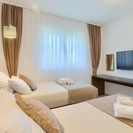 Alba Bianca Holiday home Sisan